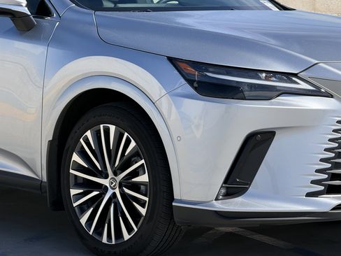 Certified 2025 Lexus RX 350 w/ Convenience Package image 4
