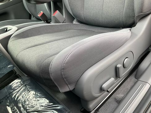 Used 2024 Hyundai Ioniq 5 SEL RWD image 16
