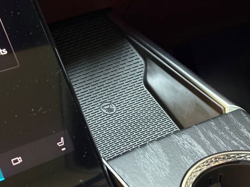 New 2026 Cadillac Escalade ESV Sport w/ LPO, ONYX Package image 43