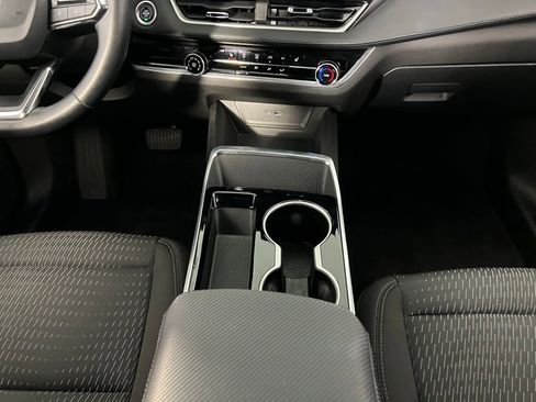 Used 2025 Chevrolet Equinox LT image 16