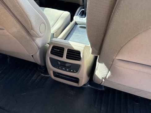 Used 2016 Honda Pilot EX image 22