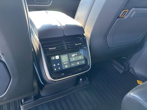 Used 2024 Rivian R1S Adventure image 21