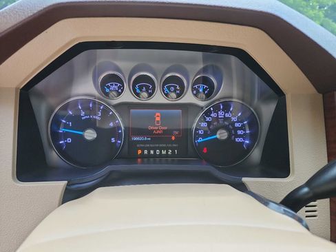 Used 2014 Ford F250 King Ranch w/ FX4 Off-Road Package AWD/4WD image 21