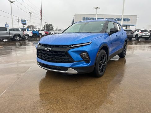 Used 2025 Chevrolet Blazer LT w/ Midnight/Sport Edition image 1