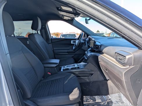 Certified 2020 Ford Explorer XLT image 10