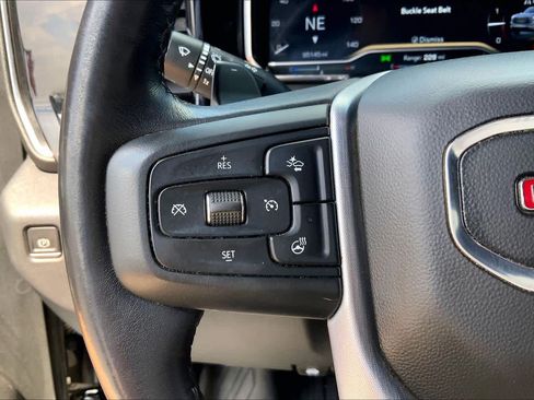 Used 2022 GMC Sierra 1500 SLT AWD/4WD image 24