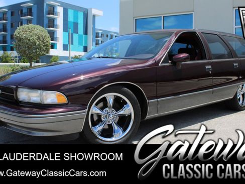 Used 1994 Chevrolet Caprice Classic image 1