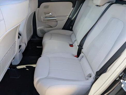 New 2026 Mercedes-Benz GLA 250 image 14