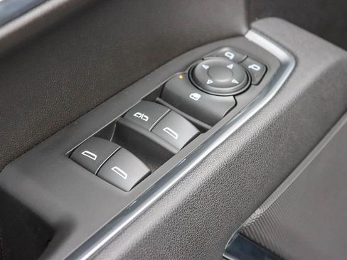 Used 2025 GMC Sierra 1500 Elevation image 45