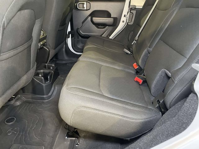 Used 2022 Jeep Wrangler Unlimited Sport AWD/4WD image 18