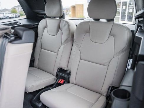 New 2026 Volvo XC90 B6 Ultra w/ Lounge Package image 33