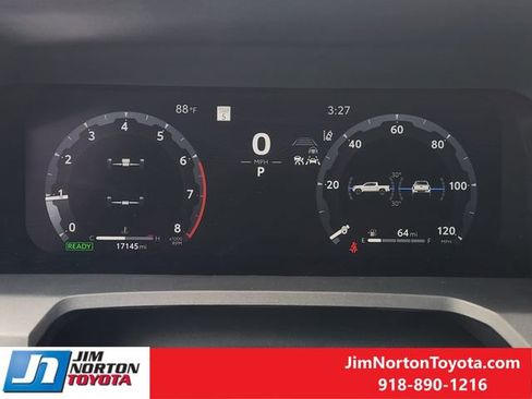 Used 2025 Toyota Tacoma TRD Off-Road w/ TRD Off Road Upgrade Package AWD/4WD image 17