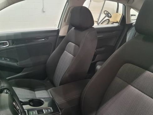 Used 2023 Honda Civic EX image 16
