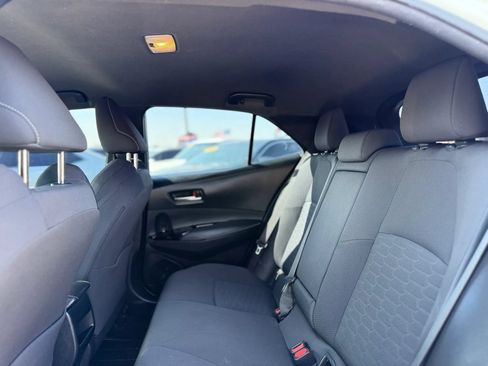 Used 2019 Toyota Corolla SE w/ Carpet Mat Package FWD image 19