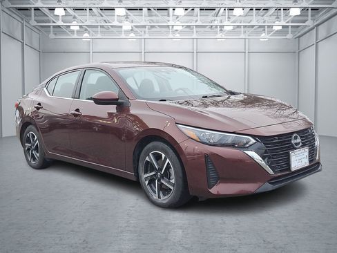 Used 2024 Nissan Sentra SV image 7