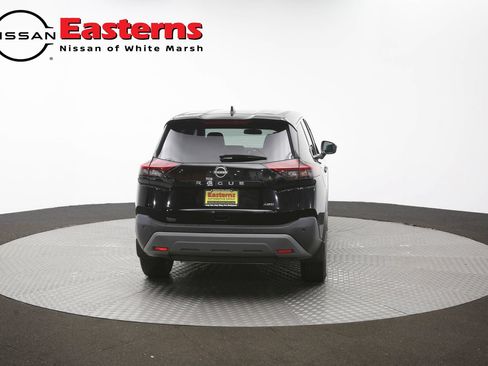 Used 2023 Nissan Rogue S AWD/4WD image 36