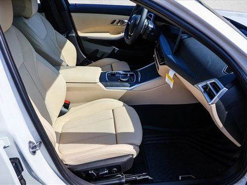 Used 2025 BMW 330i xDrive Sedan w/ Convenience Package image 26