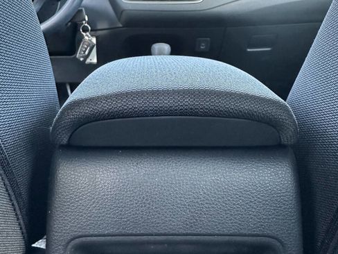 Used 2025 Toyota Corolla LE image 25