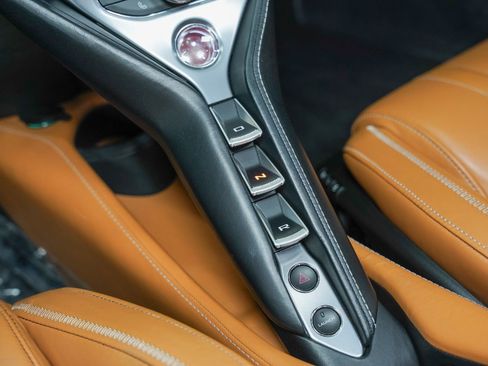 Used 2020 McLaren 720S Luxury image 42