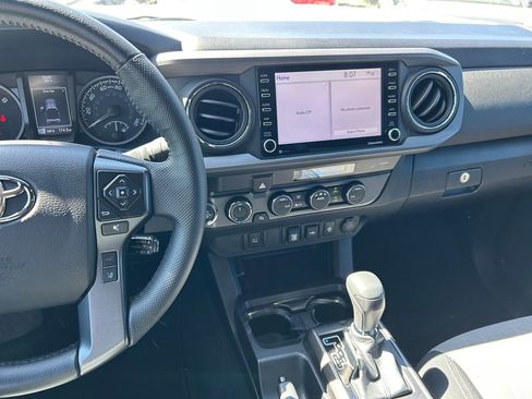 Certified 2023 Toyota Tacoma TRD Off-Road AWD/4WD image 18
