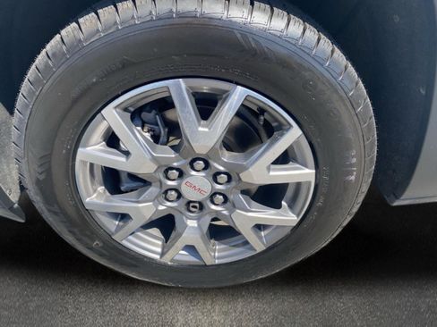 Used 2021 GMC Acadia SLT w/ Trailering Package AWD/4WD image 16