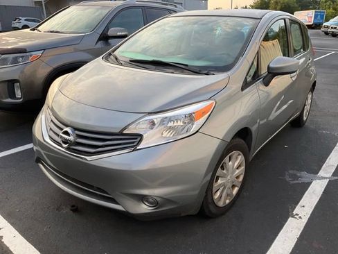 Used 2015 Nissan Versa Note SV FWD image 10