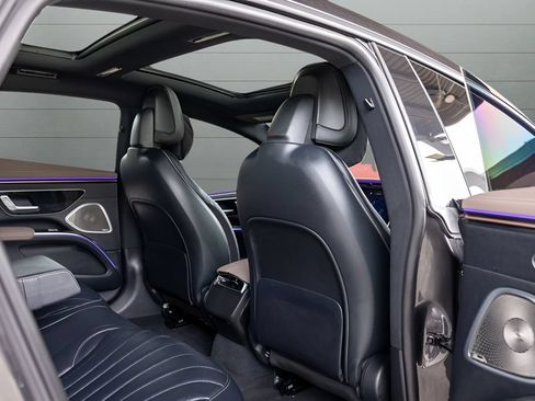 Used 2023 Mercedes-Benz EQS 450+ Sedan image 62