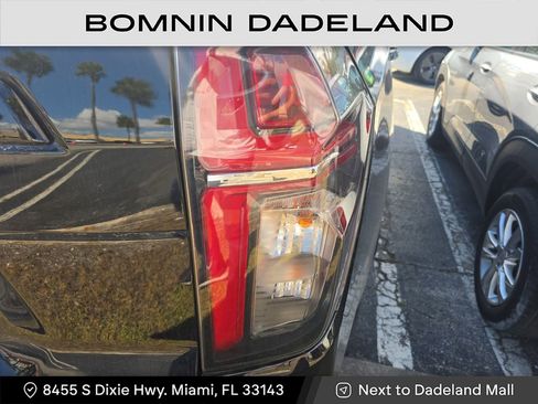 Used 2024 Chevrolet Tahoe RST w/ Luxury Package image 7