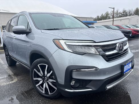 Used 2020 Honda Pilot Touring image 2