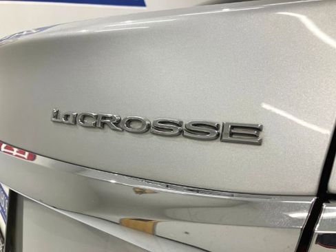 Used 2016 Buick LaCrosse image 19