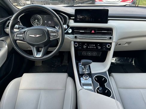 Used 2025 Genesis G70 2.5T RWD image 15