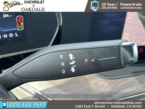Used 2025 Chevrolet Suburban Premier AWD/4WD image 20