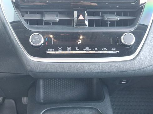 Used 2023 Toyota Corolla LE image 17
