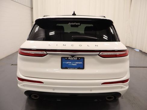 Used 2025 Lincoln Corsair Reserve w/ Equipment Group 202A image 7