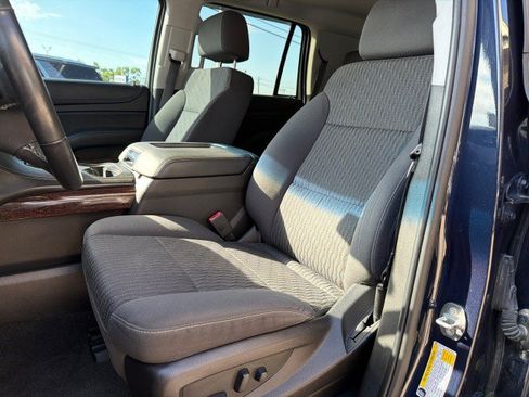 Used 2018 GMC Yukon SLE w/ Convenience Package AWD/4WD image 16