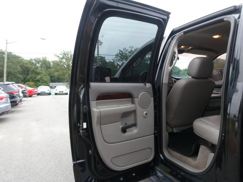 Used 2003 Dodge Ram 3500 Truck SLT AWD/4WD image 25