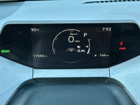 Certified 2024 Toyota Prius LE FWD image 26