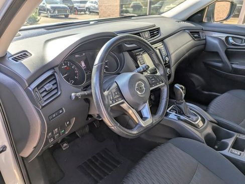 Used 2019 Nissan Rogue S w/ Special Edition Package image 10
