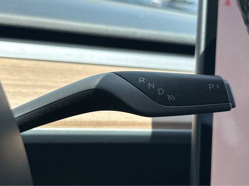 Used 2023 Tesla Model 3 Standard Range RWD image 27