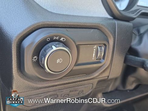 Used 2025 Jeep Wrangler Sport AWD/4WD image 27