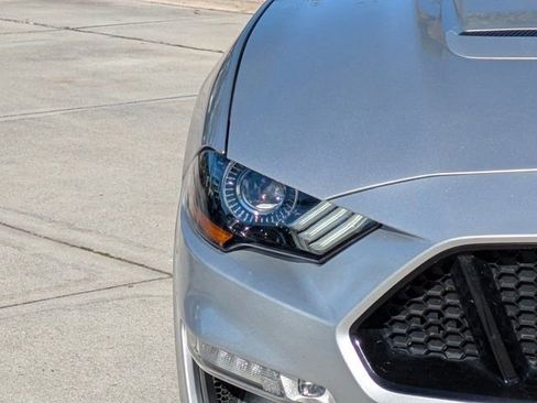 Used 2018 Ford Mustang GT Premium image 10