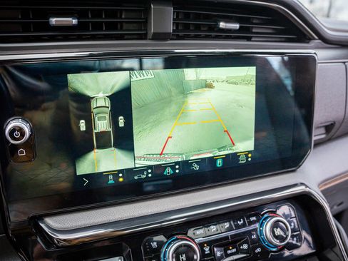 Used 2022 GMC Sierra 1500 AT4 w/ AT4 Premium Package image 26