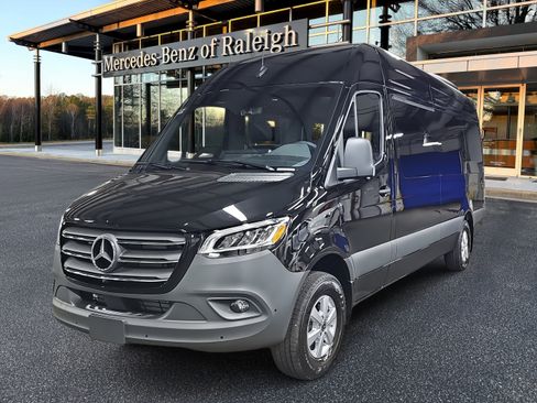 New 2026 Mercedes-Benz Sprinter 2500 image 1