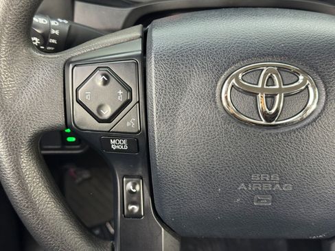 Used 2020 Toyota Tacoma SR w/ SR Convenience Package image 19