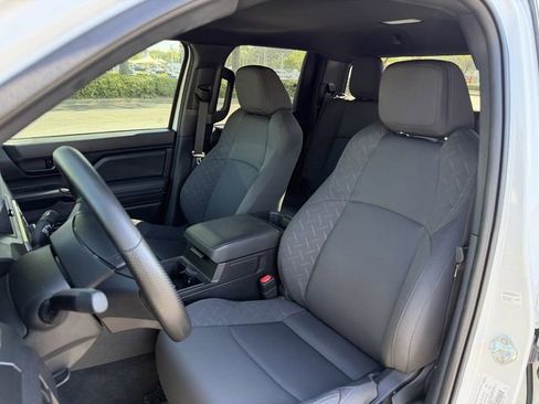 Used 2024 Toyota Tacoma SR image 16