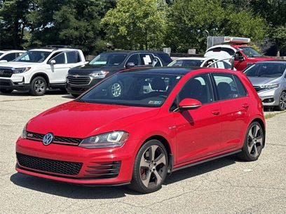 Used 2017 Volkswagen GTI SE