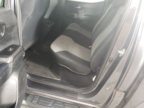 Used 2022 Toyota Tacoma 4x4 Double Cab image 14