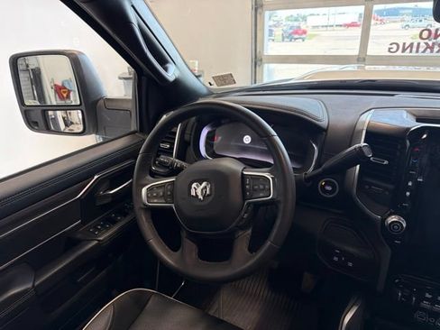 Used 2025 RAM 3500 Laramie w/ Max Tow Package AWD/4WD image 33