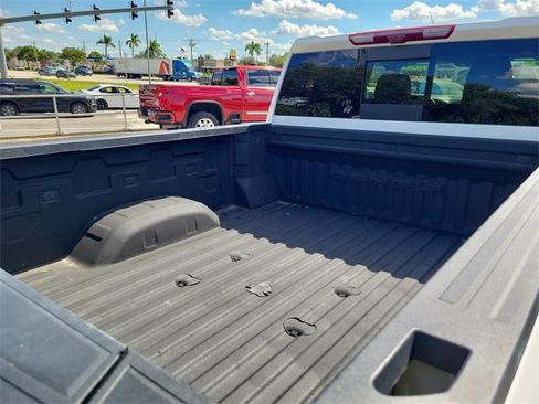 Used 2023 GMC Sierra 3500 Denali w/ Denali Ultimate Package image 6