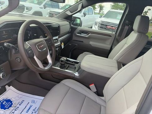 New 2026 GMC Sierra 1500 SLT w/ SLT Premium Plus Package AWD/4WD image 16